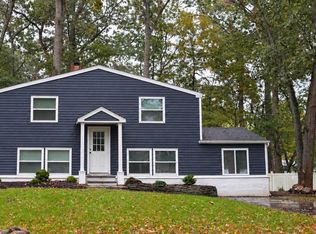 81 University Heights Dr, Stony Brook, NY 11790