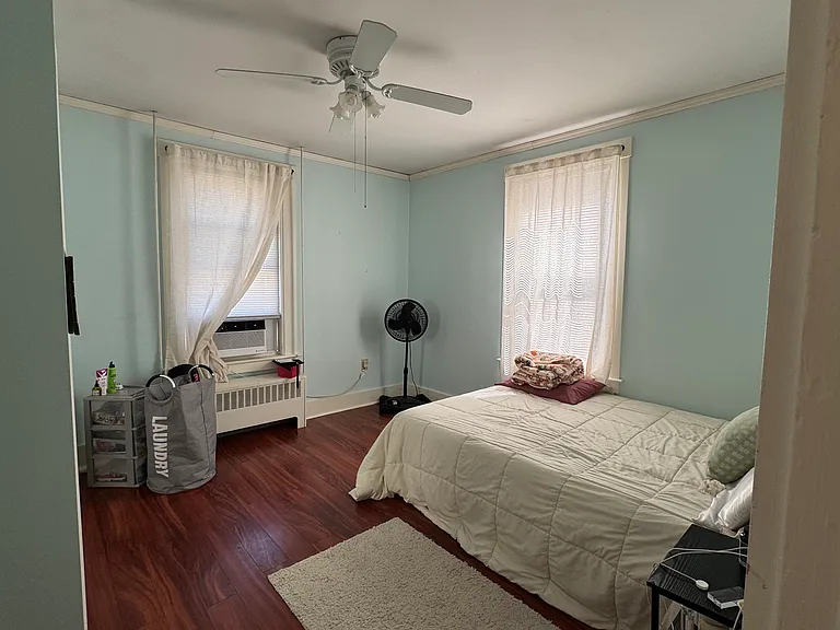 33-35 Elm St #1 — Photo 6