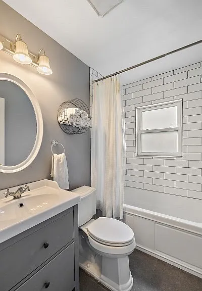 2842 Oakshire Ave — Photo 32