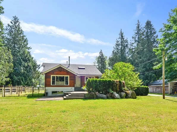 1910 196th St, Langley, BC V2Z 2G4