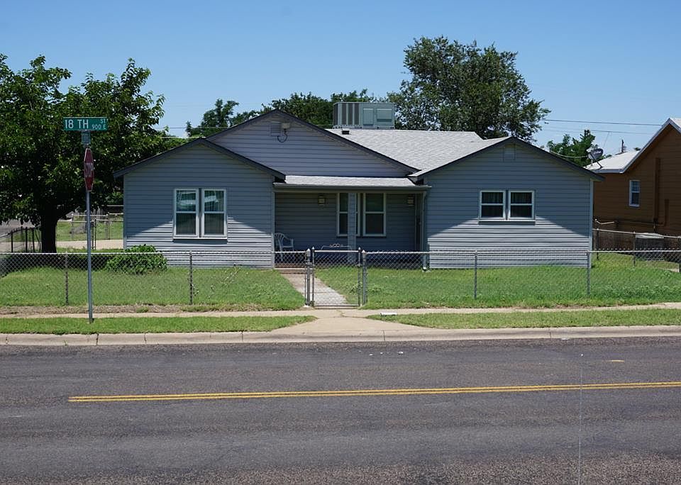 1st image of 901 E 18th St