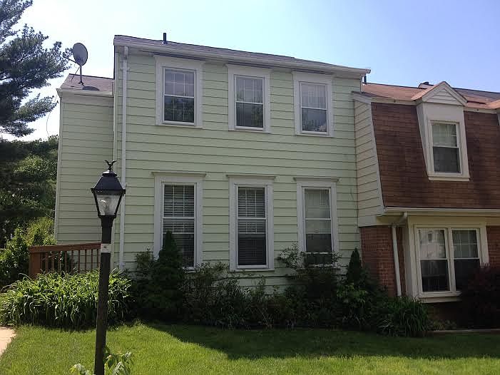 5616 Freshaire Ln