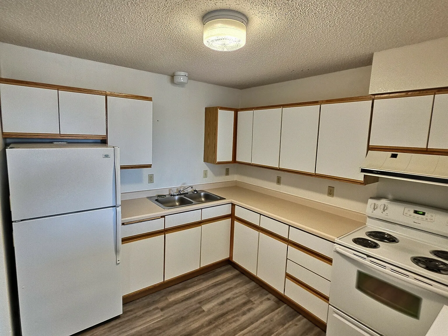 Fairmont Place — Photo 2