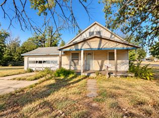 1901 S Silver St, Wichita, KS 67213