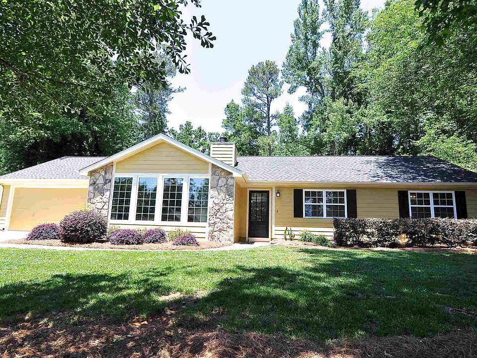 2nd image of 3054 Castleton Way