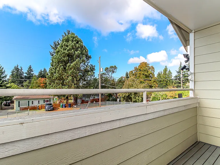 10636 17th Ave SW #D — Photo 12