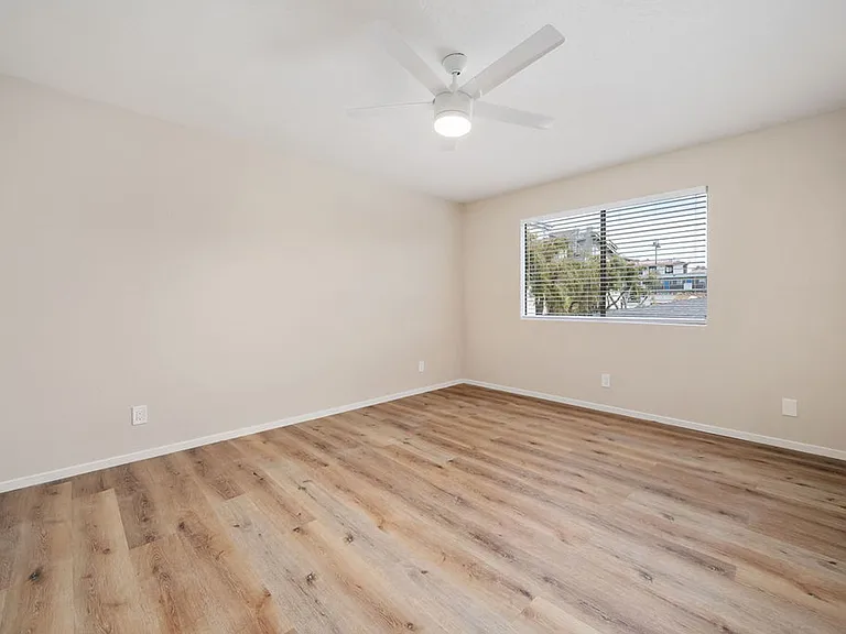 241 Ocean View Ave — Photo 7
