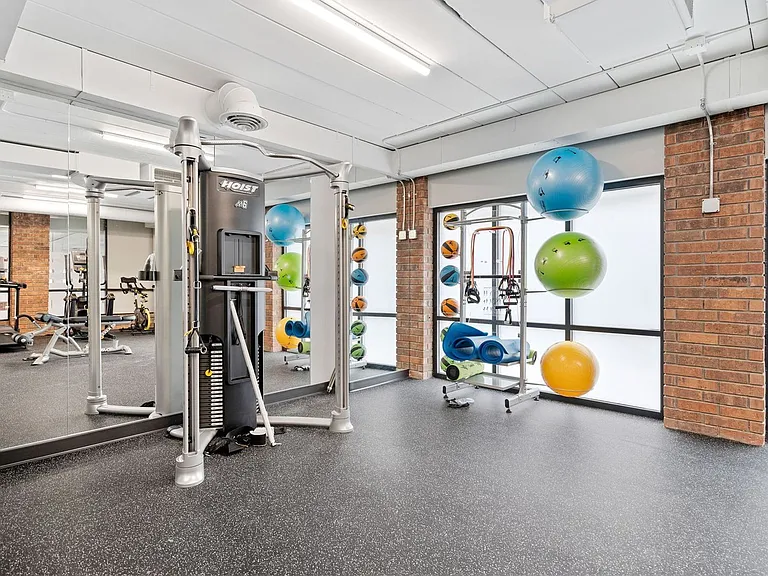 Heatherwood Apartments | MODERNIZED LIVING — Photo 21