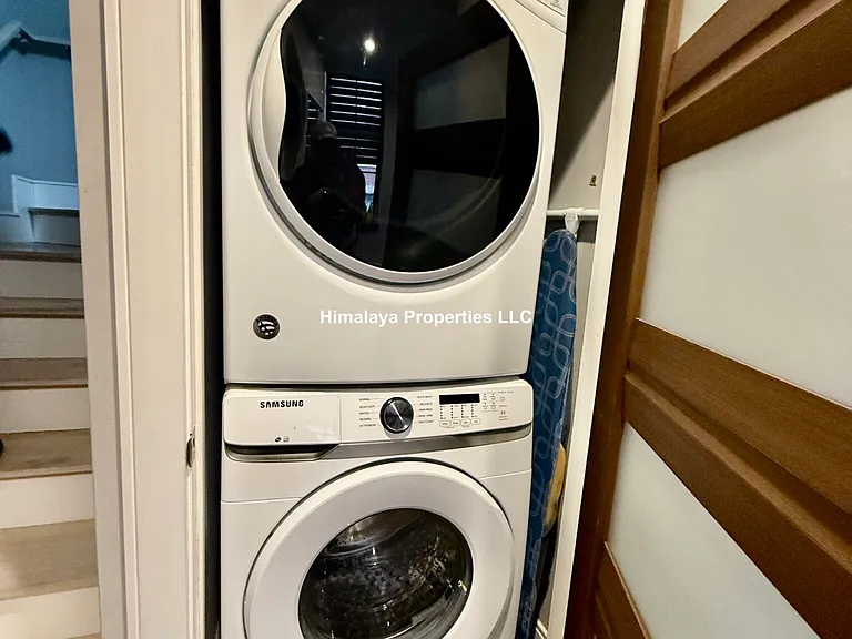 407 Dudley St #6 — Photo 18