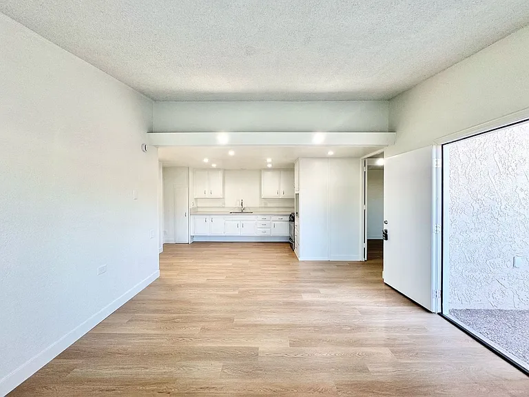 Trask Apartments — Photo 18