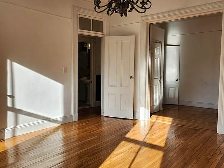 111 Pacific St #1 — Photo 5