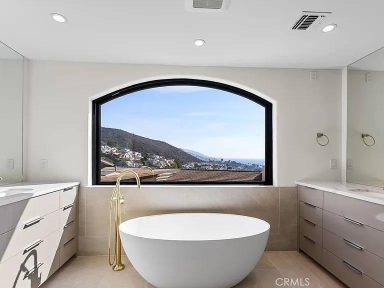 2790 Queda Way — Photo 31