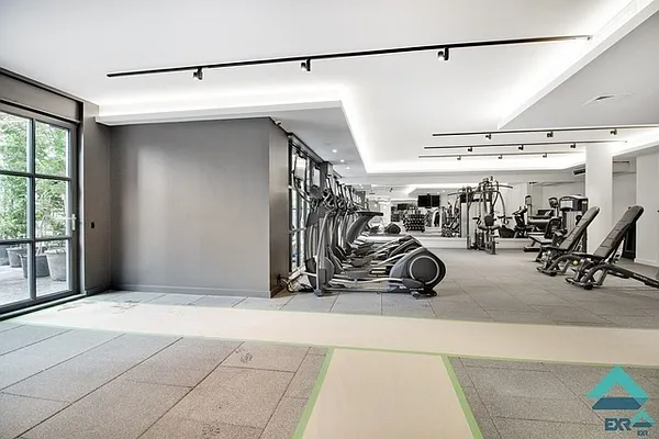 Rented by EXR | media 17