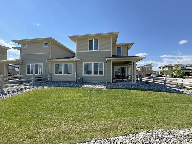 1999 Peak Prairie Ln — Photo 12