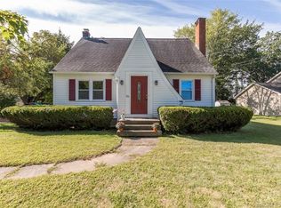 223 North St, Windsor Locks, CT 06096