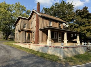 3396 Mountain Rd, Hamburg, PA 19526