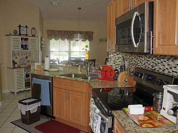 5th image of 20747 NW 3rd Ct
