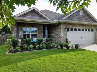 2919 Magnolia Park Dr, Owens Cross Roads, AL 35763