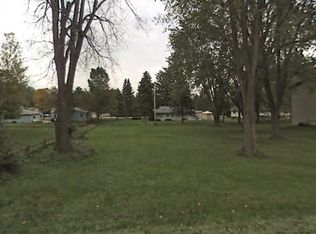 5110 Bong St, Wonder Lake, IL 60097