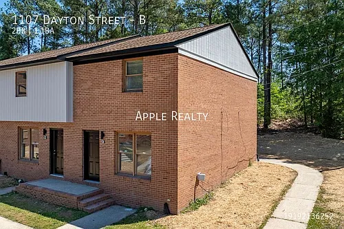1107 Dayton St Photo 1