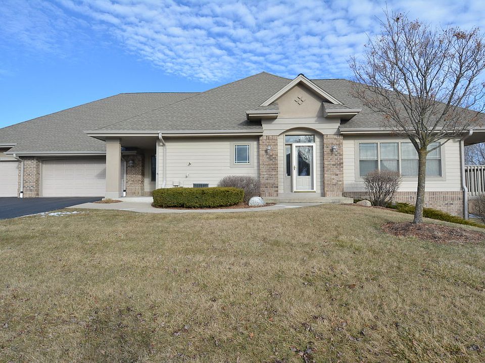 1st image of 8448 S Deerwood Ln #36