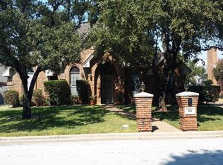 324 Brazil Dr, Hurst, TX 76054