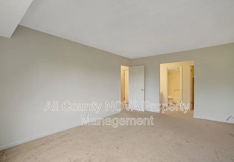 3800 Powell Ln #727 — Photo 28