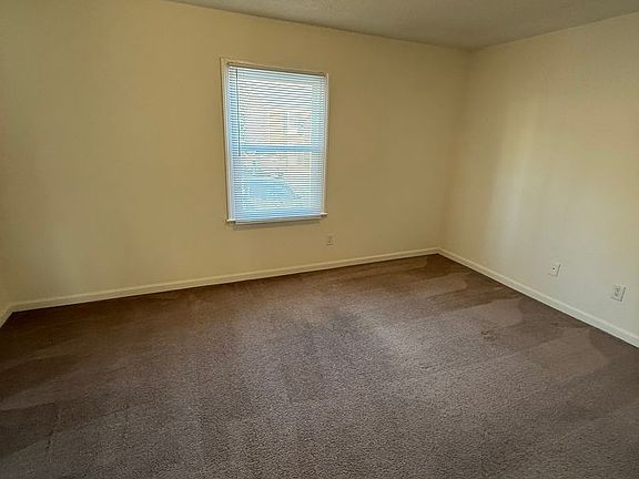 5th image of 500 N Church St #13