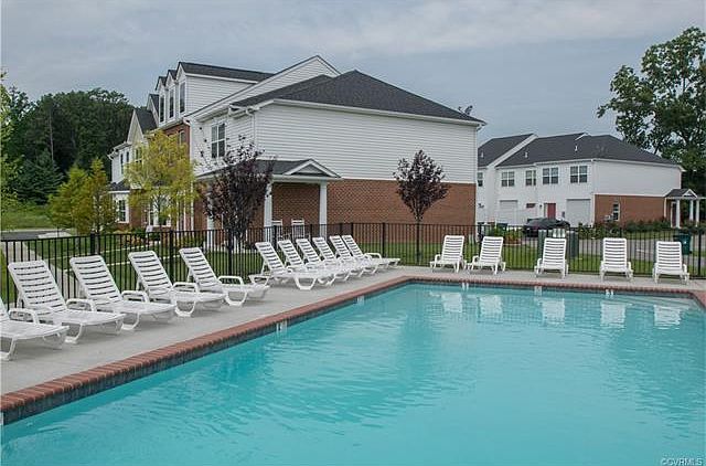 1st image of 7462 Pebble Lake Dr #4