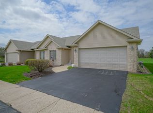 114 Katies Way #114, Mount Morris, IL 61054