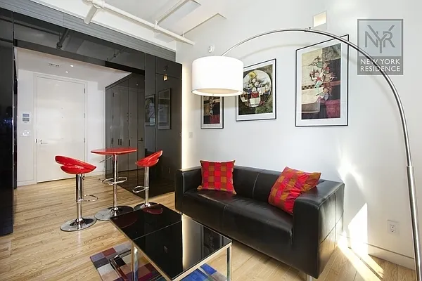 Rented by New York Residence | media 34