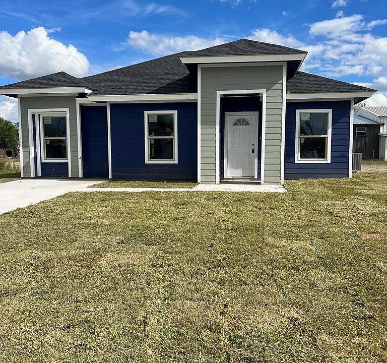 1st image of 27221 Manuel Trevino Rd