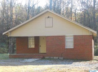 36 Bowles Bridge Rd, Hartselle, AL 35640