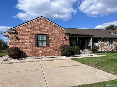 12485 Cambridge Blvd #2, South Lyon, MI, 48178