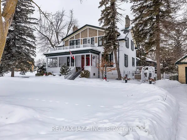 22 Francis St, Kawartha Lakes, ON K9V 3R6