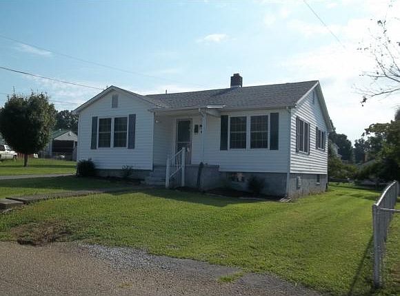 1st image of 1703 Blackmore St