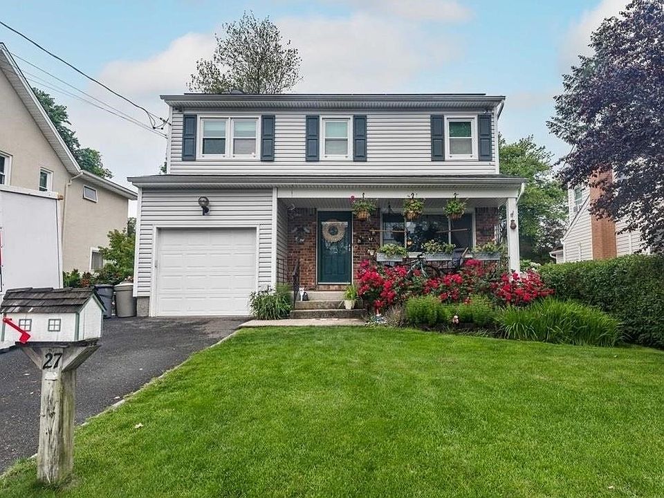 1st image of 27 Cherry St