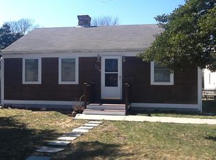 139 Ridgewood Ave, Hyannis, MA 02601