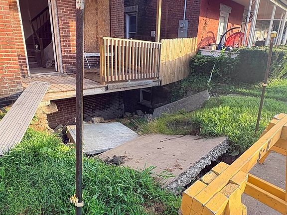 2nd image of 309 Walnut Ave