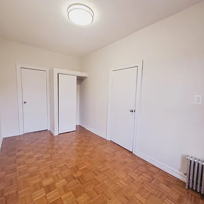 Rented by New York Residence | media 19