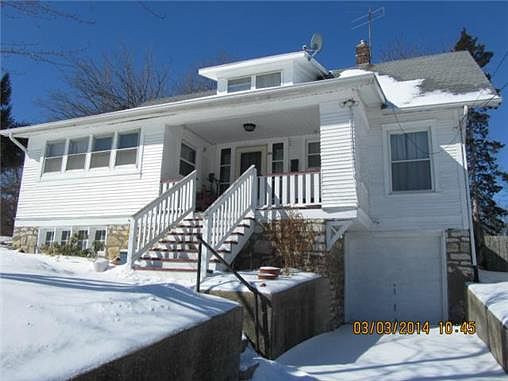 1st image of 1134 N 32nd St