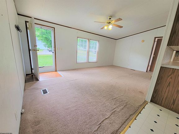 2nd image of 845 Deer Haven Dr