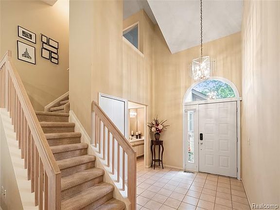 3rd image of 29490 Cove Creek Ln #15
