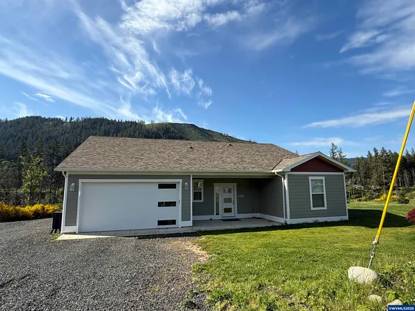 33782 Railroad Ave SE, Gates, OR 97346