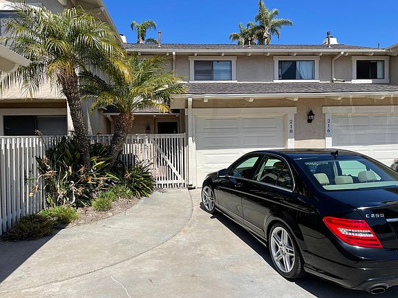 Single car garage two bedroom 1 1/2 bathrooms