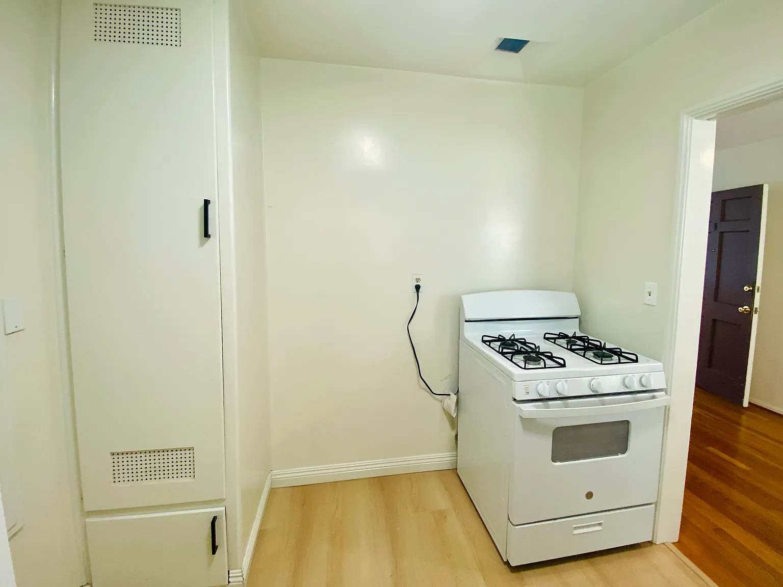 1 bed, 600 sqft, $1,950 — Photo 4