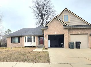 1250 N Lilley Rd, Canton, MI 48187