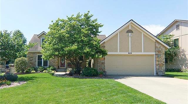 1st image of 623 NE Bordner Dr