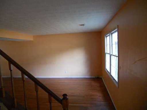 5th image of 6241 Boyett Dr