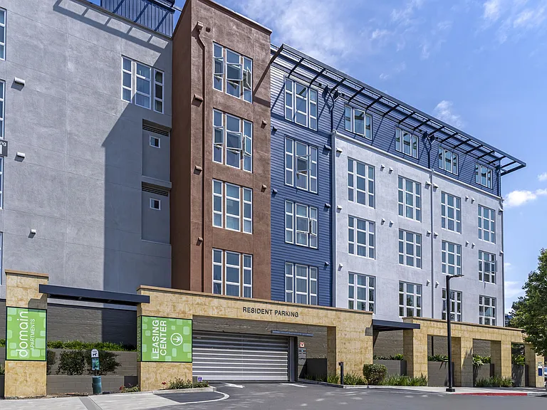Domain Apartments — Photo 11